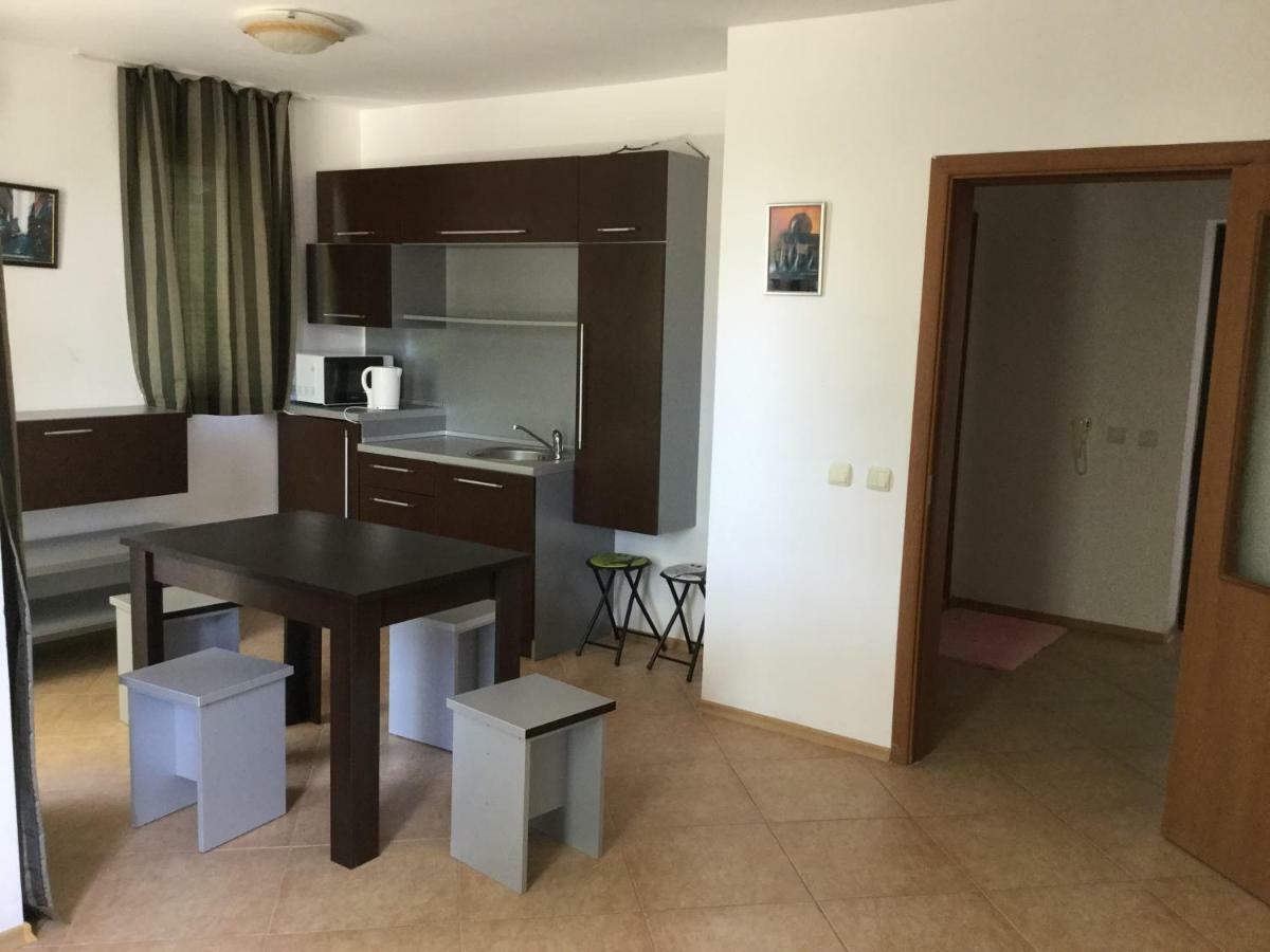 Sofia Apartments In Sunny Residence ซันนีบีช ภายนอก รูปภาพ