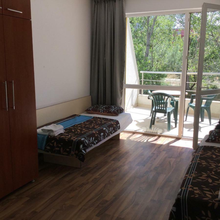 Sofia Apartments In Sunny Residence ซันนีบีช ภายนอก รูปภาพ